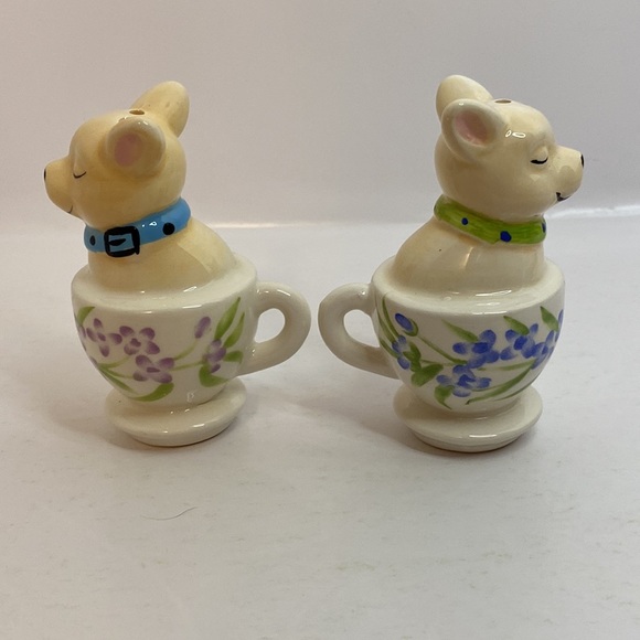 Salt and Pepper Shakers Dogs in Teacups Ceramic 3 1/2” high - Picture 4 of 10